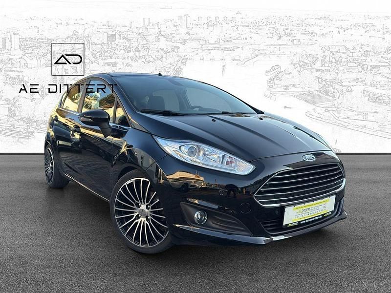 Gebraucht Ford Fiesta Titanium 101 PS (74 kW) 2017 Schwarz Limousine