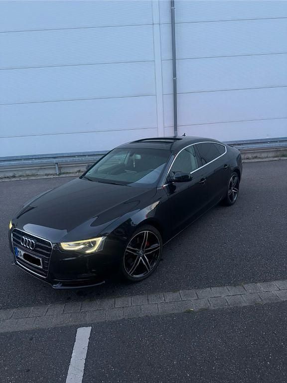 Schwarz Gebraucht 2013 Audi A5 Sportback Limousine | 11.600 € (Fairer Preis) - Bild 1/4
