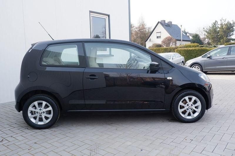 Gebraucht Skoda Citigo Elegance 60 PS (44 kW) 2012 Schwarz Kleinwagen