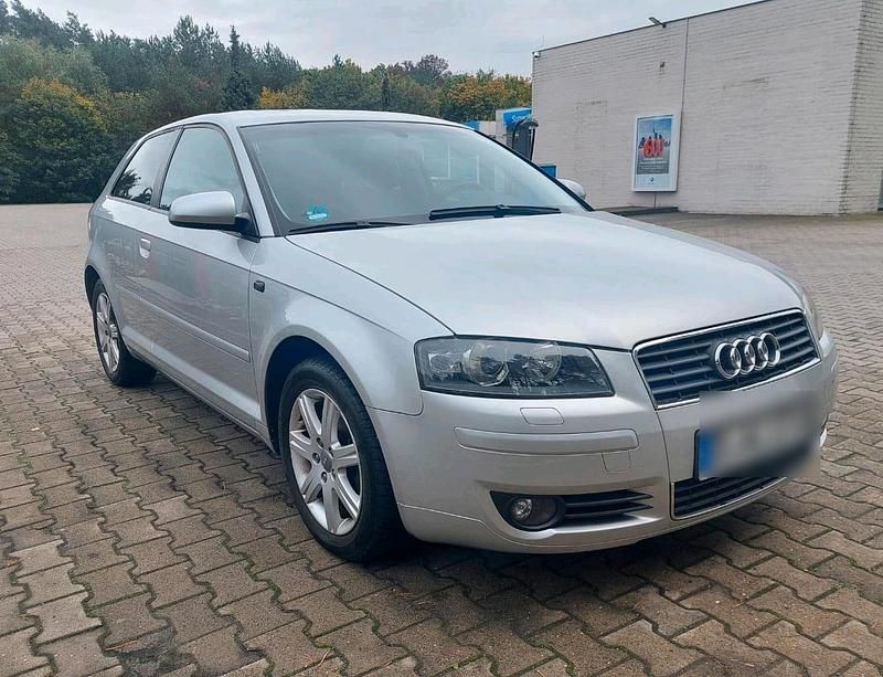 Silber Gebraucht 2005 Audi A3 | 1.850 € (Superpreis) - Bild 1/4