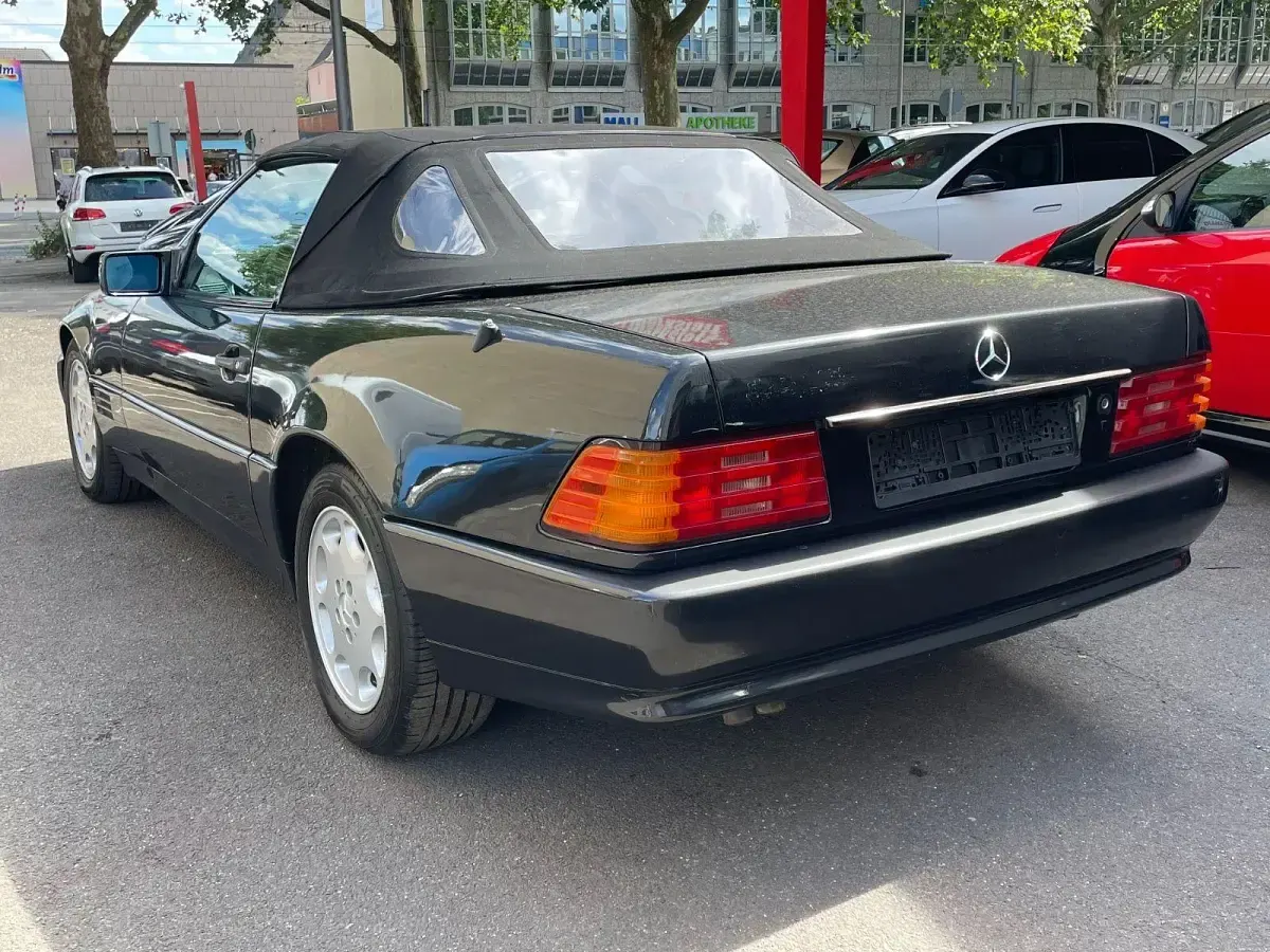 Gebraucht Mercedes SL500 326 PS (239 kW) 1989 Schwarz Cabrio