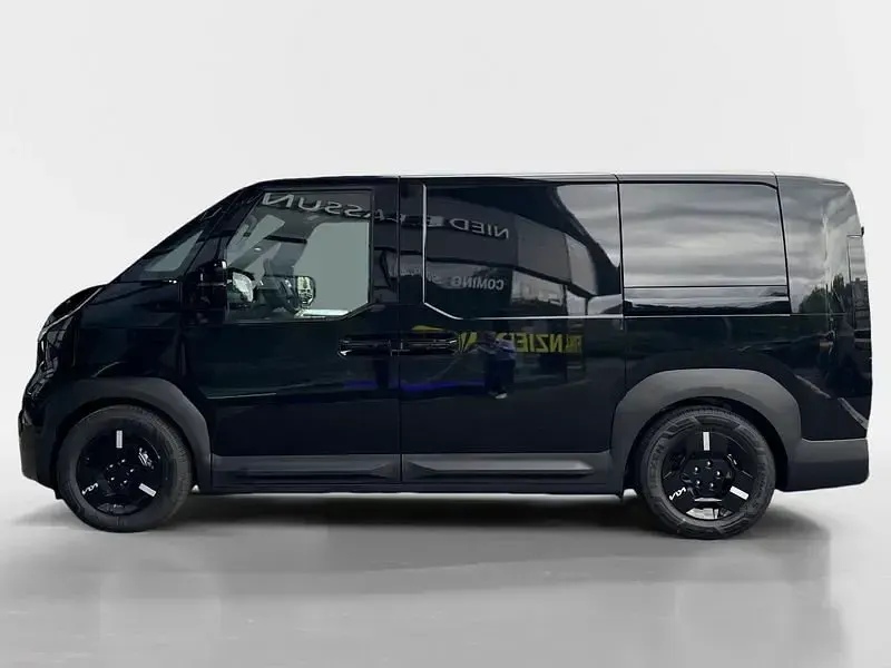 Neu Kia PV5 Plus 119 kW (163 PS) 2026 Schwarz Van / Kleinbus