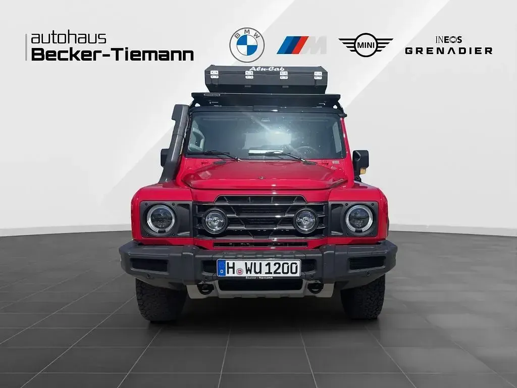 Gebraucht Ineos Grenadier 249 PS (183 kW) 2026 Devils red Kombi