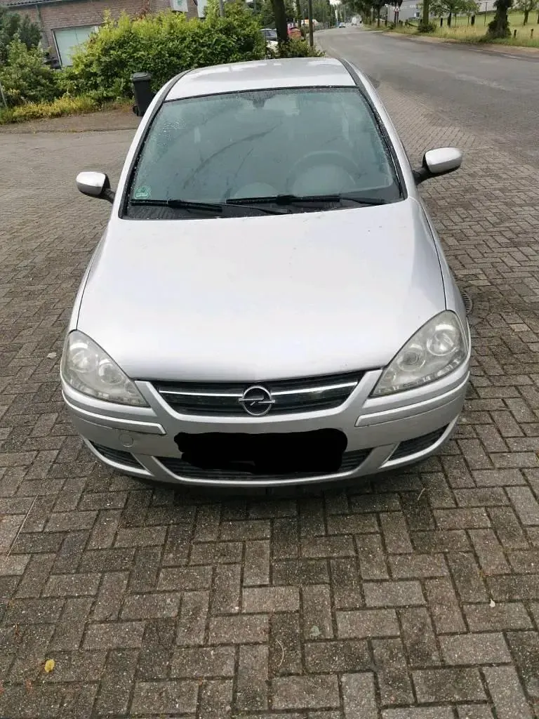 Gebraucht Opel Corsa 55 PS (40 kW) 2006 Silber Kleinwagen