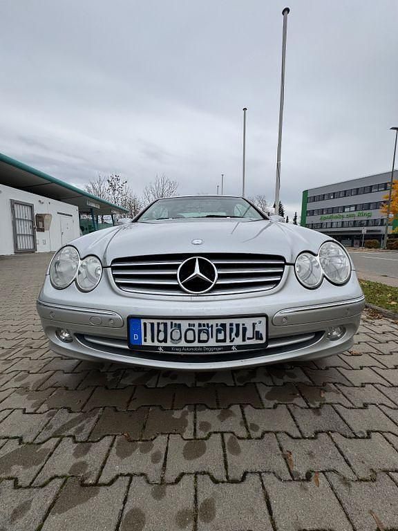 Silber Gebraucht 2003 Mercedes CLK200 Elegance Coupé | 2.850 € (Superpreis) - Bild 1/4