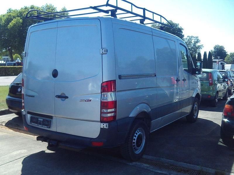 Gebraucht Mercedes Sprinter 109 PS (80 kW) 2008 Silber Van