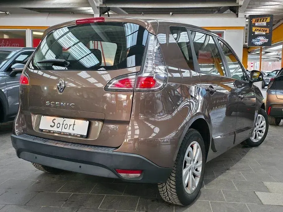 Gebraucht Renault Scénic III Initiale Paris 110 PS (80 kW) 2013 Braun Van / Kleinbus