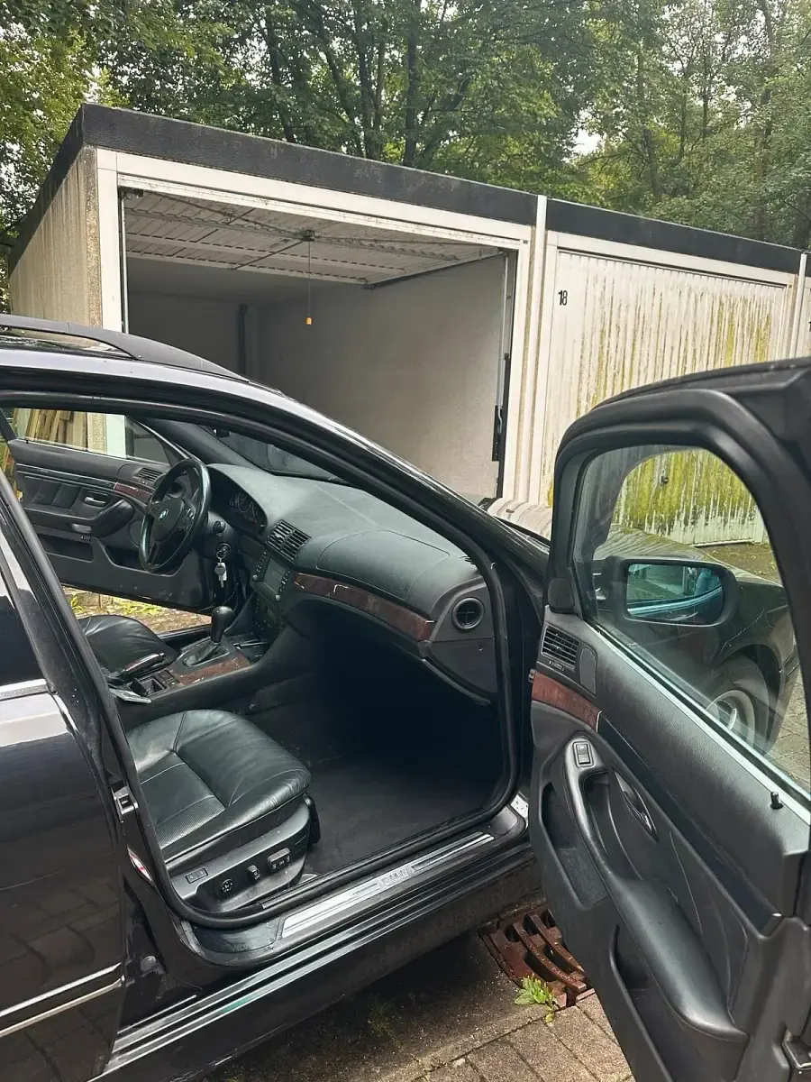 Gebraucht BMW 530 Exclusive 193 PS (141 kW) 2002 Schwarz Kombi