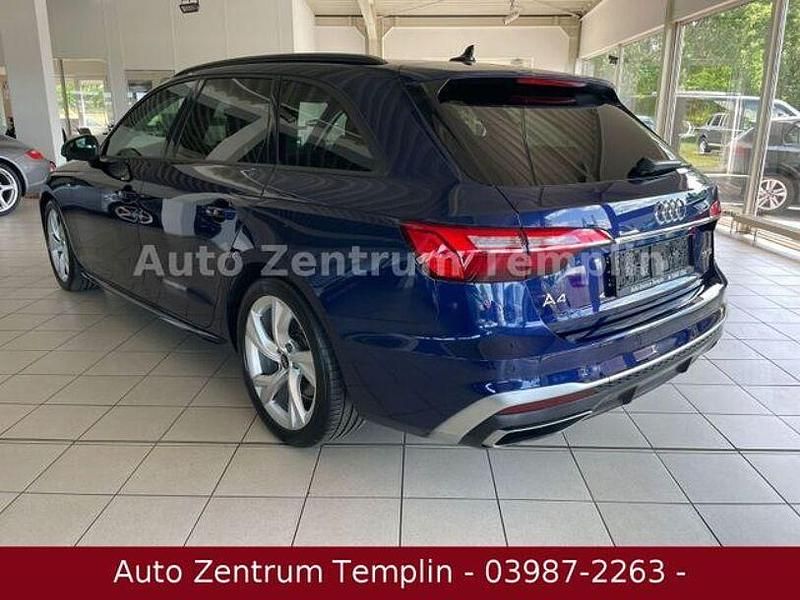 Gebraucht Audi A4 S-Line 163 PS (119 kW) 2022 Blau Kombi