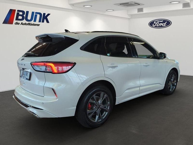Gebraucht Ford Kuga ST-Line 150 PS (110 kW) 2021 Lackierung metallic SUV