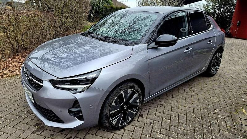 Gebraucht Opel Corsa-e GS Line 100 kW (136 PS) 2023 Silber Kleinwagen