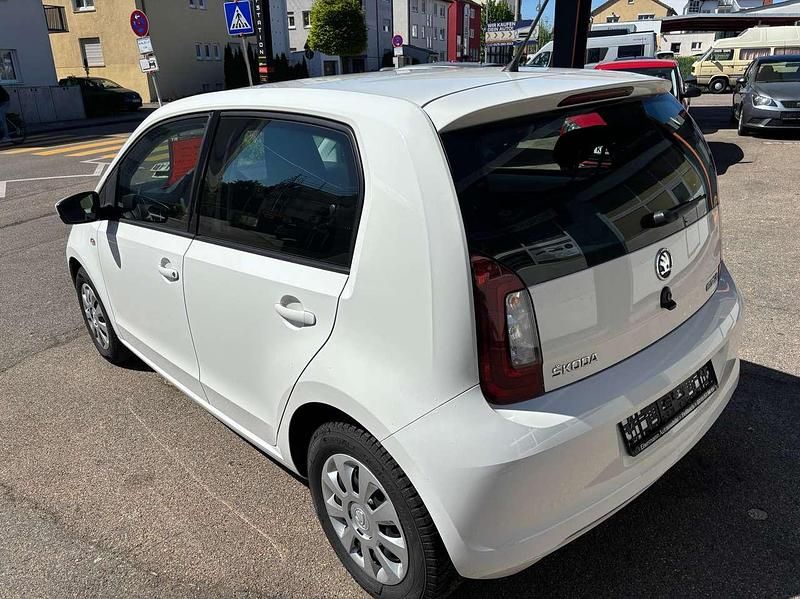 Używany Skoda Citigo 75 KM (55 kW) 2019 Biały Hatchback