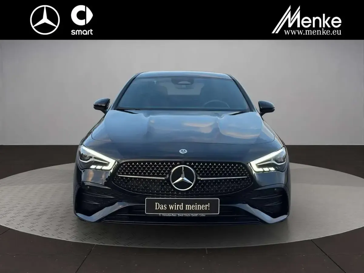 Gebraucht Mercedes CLA200 AMG 150 PS (110 kW) 2025 Unilack nachtschwarz Coupé