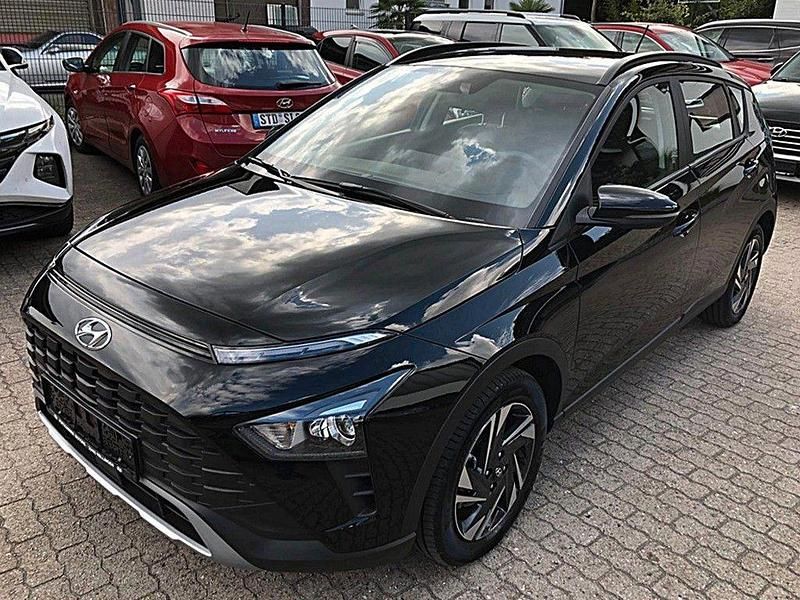 Gebraucht Hyundai Bayon 101 PS (74 kW) 2022 Phantom black metallic SUV
