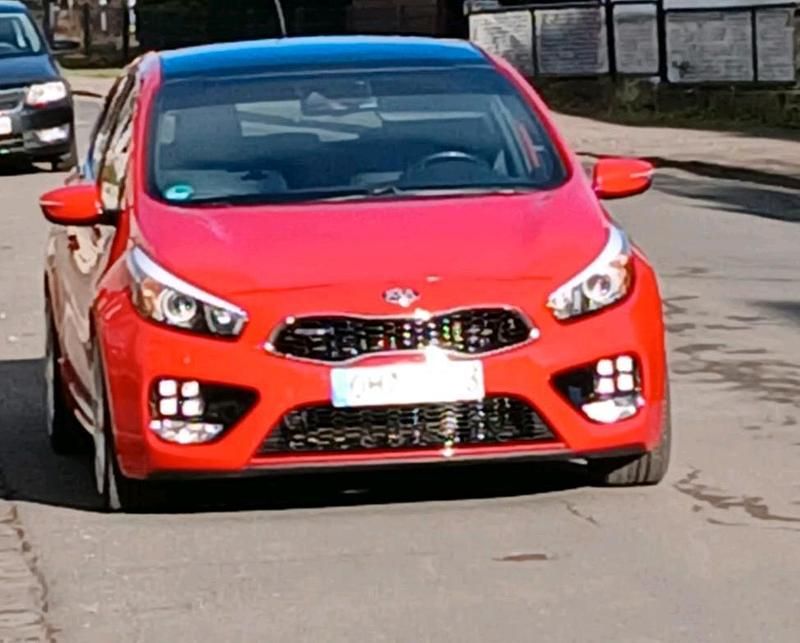 Gebraucht Kia Ceed 204 PS (150 kW) 2016 Rot Kleinwagen