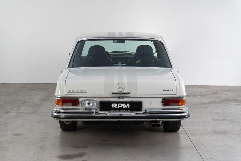 Gebraucht Mercedes W108 SE 200 PS (147 kW) 1971 Weiß Limousine