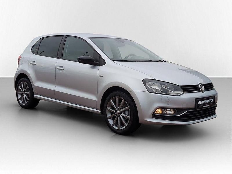 Gebraucht VW Polo 90 PS (66 kW) 2015 Silber Kleinwagen