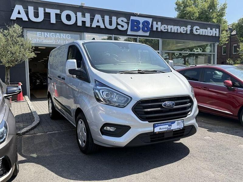 Silber Gebraucht 2020 Ford Tourneo Custom Van / Kleinbus | 18.900 € - Bild 1/4