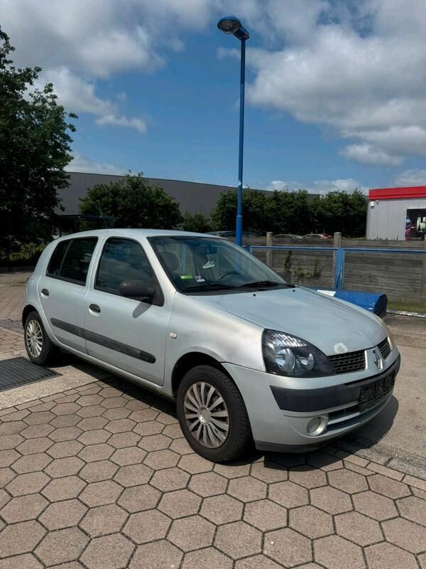 Grau Gebraucht 2003 Renault Clio II Kleinwagen | 1.050 € (Guter Preis) - Bild 1/4