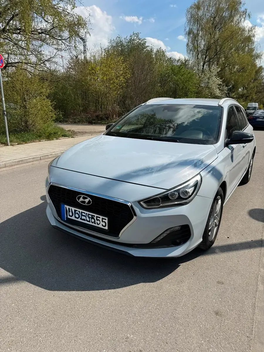 Gebraucht Hyundai i30 140 PS (102 kW) 2018 Kombi