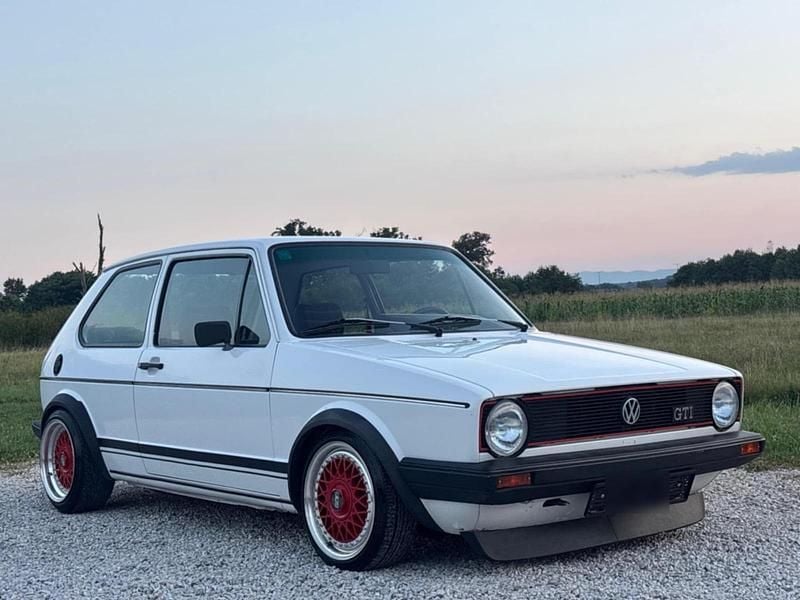 Weiß Gebraucht 1982 VW Golf I GTI Kleinwagen | 10.000 € - Bild 1/4