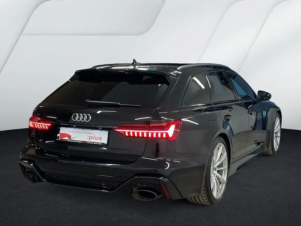 Gebraucht Audi RS6 Sport 600 PS (441 kW) 2022 Mythosschwarz metallic Kombi