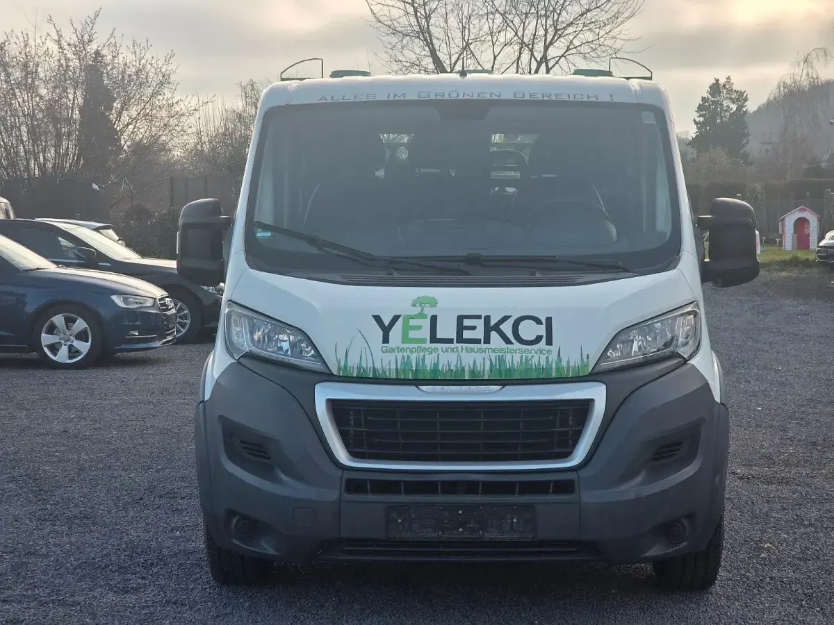 Gebraucht Peugeot Boxer 131 PS (96 kW) 2017 Weiß Van