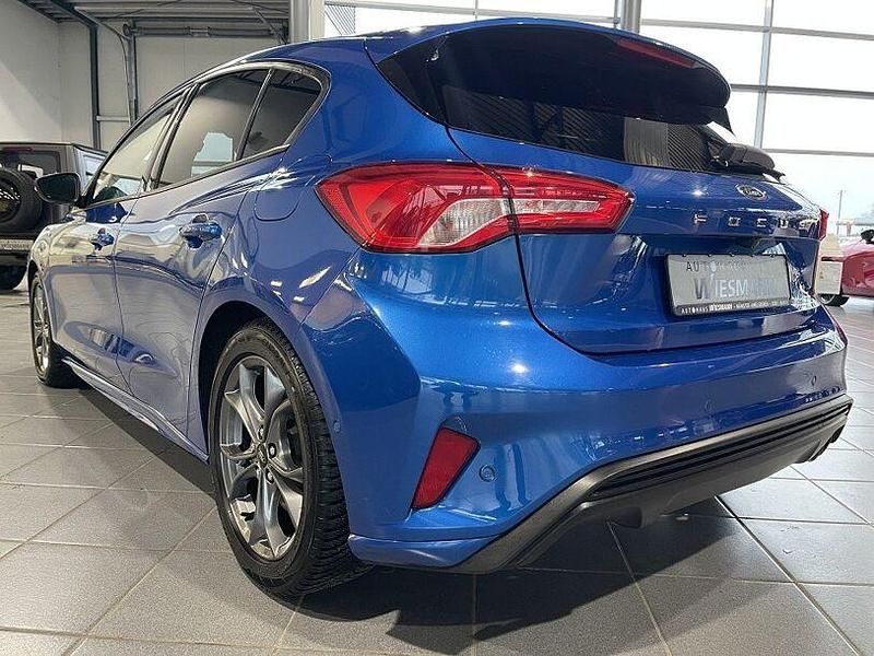 Gebraucht Ford Focus ST-Line 150 PS (110 kW) 2019 Blau Limousine