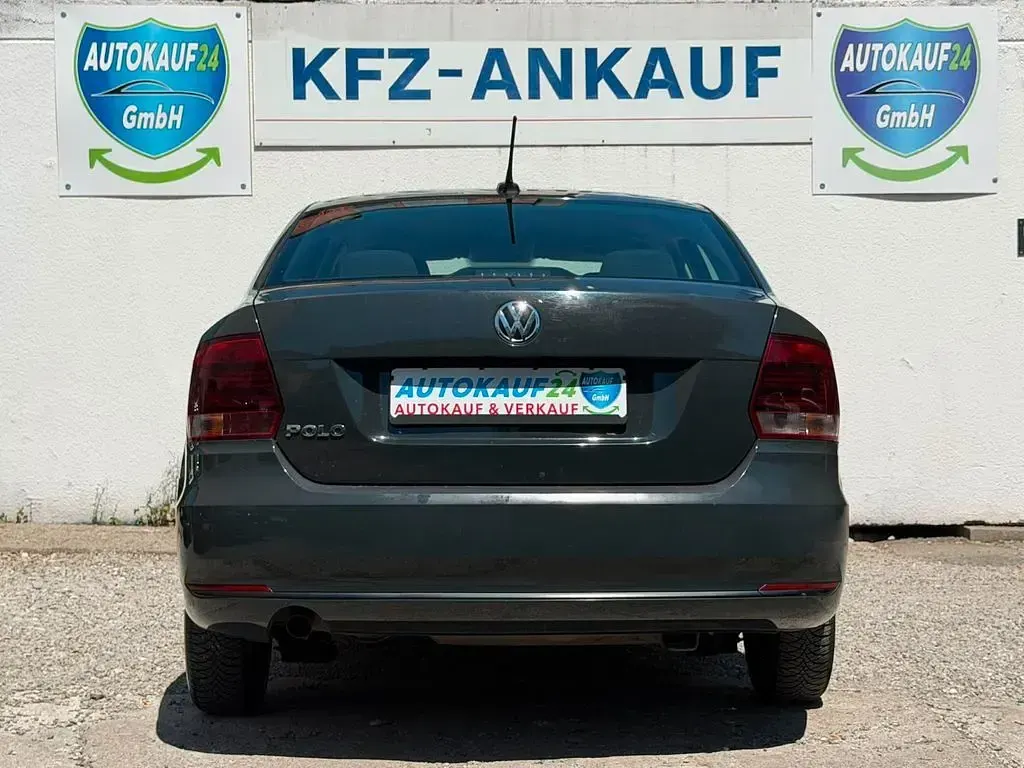Gebraucht VW Polo Comfortline 90 PS (66 kW) 2018 Grau Kleinwagen