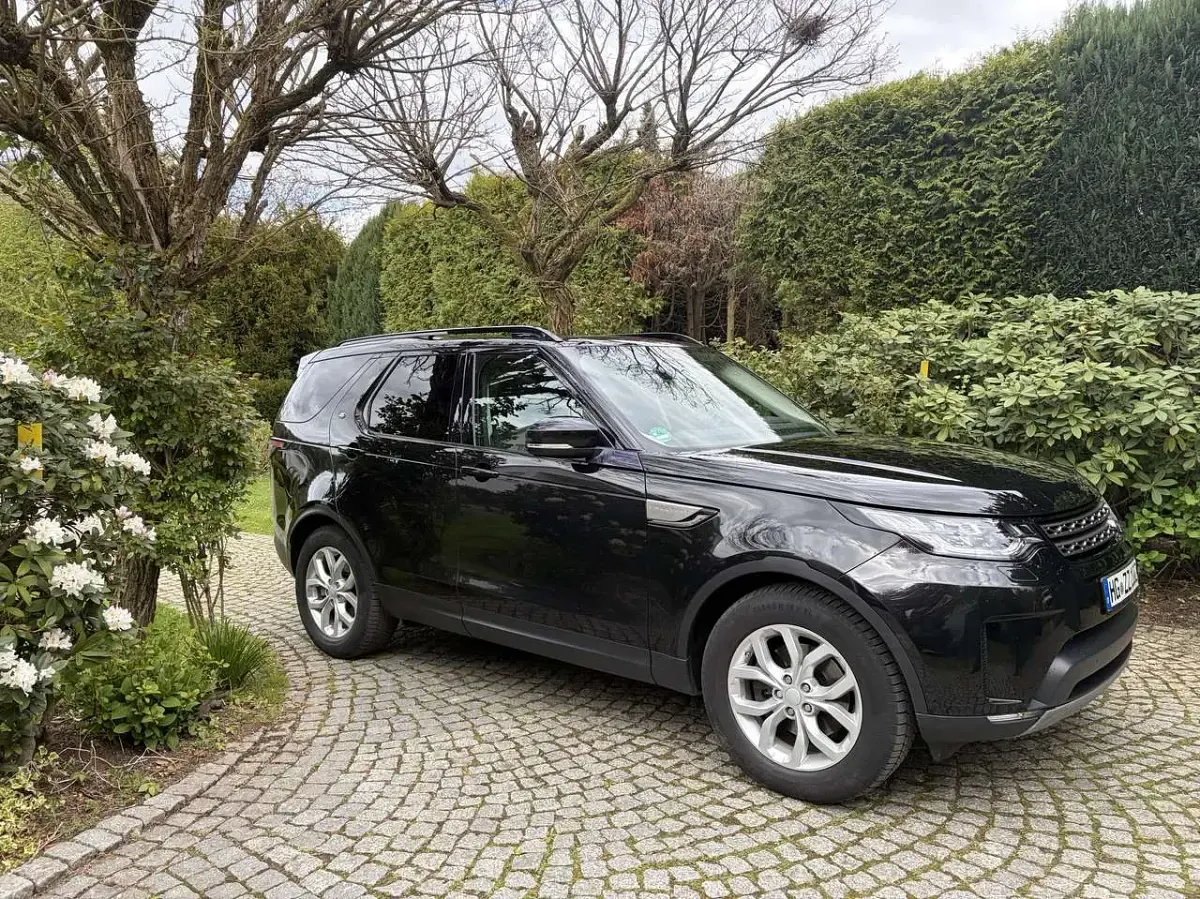 Gebraucht Land Rover Discovery HSE 258 PS (189 kW) 2018 Schwarz SUV