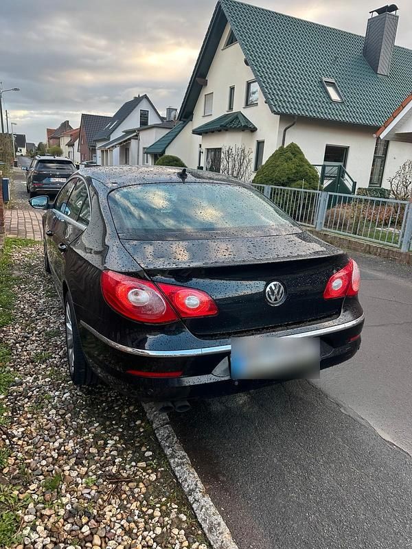 Gebraucht VW Passat 140 PS (102 kW) 2009 Schwarz Coupé