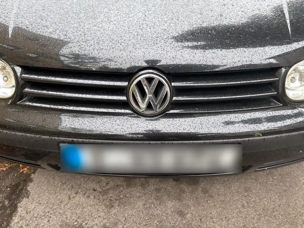 Gebraucht VW Golf IV 75 PS (55 kW) 2003 Schwarz Kleinwagen