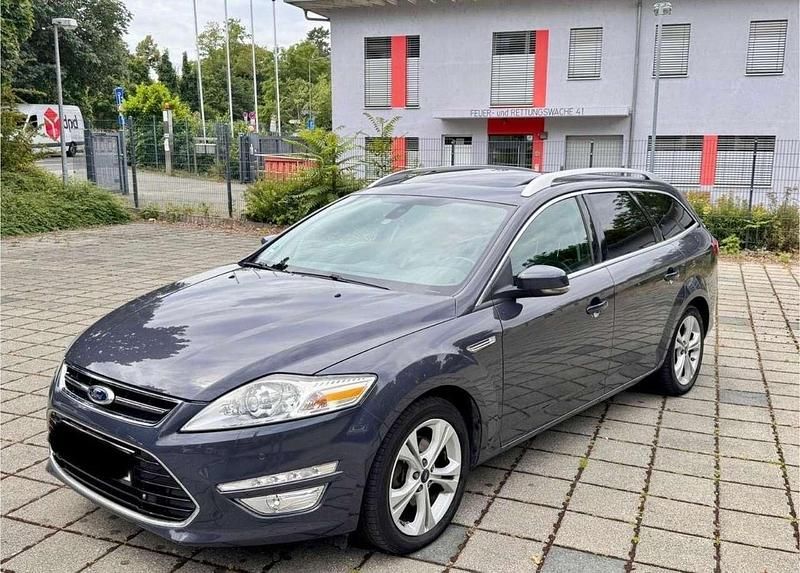 Gebraucht Ford Mondeo Titanium 140 PS (102 kW) 2012 Grau Kombi