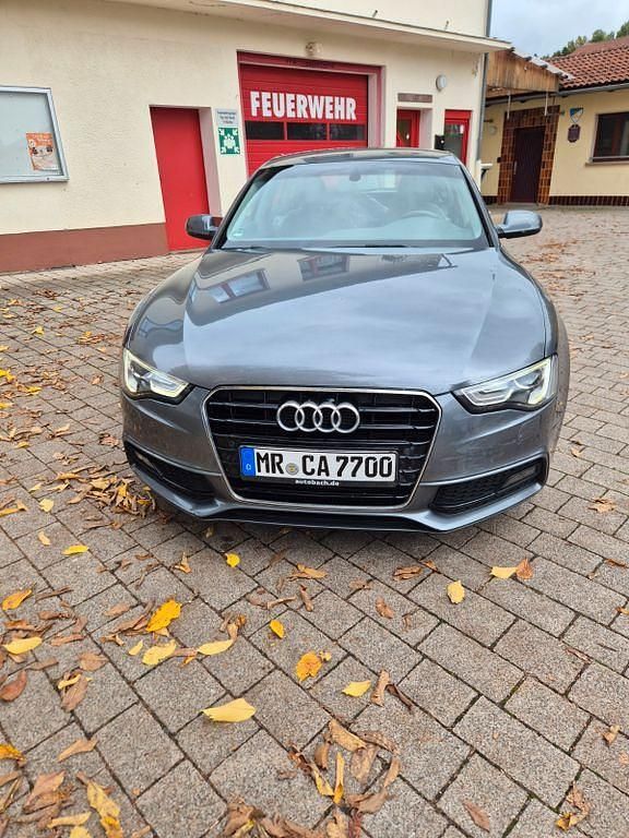 Grau Gebraucht 2014 Audi A5 Sportback Sport Limousine | 8.650 € - Bild 1/4