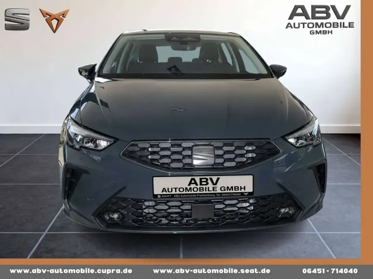 Neu Seat Ibiza 95 PS (69 kW) 2026 Fjordblau Kleinwagen