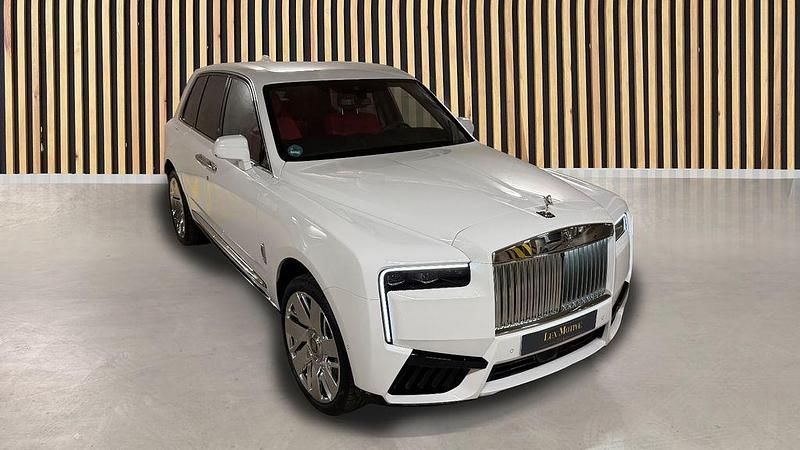 Gebraucht Rolls Royce Cullinan 571 PS (419 kW) 2025 Weiß SUV