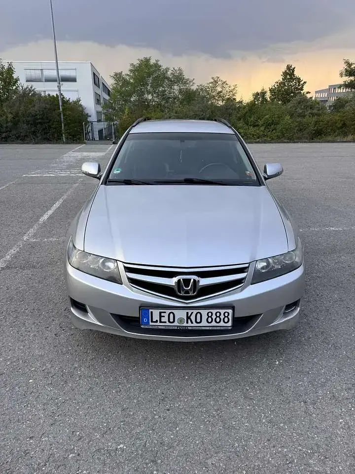 Gebraucht Honda Accord Executive 155 PS (114 kW) 2006 Grau Kombi