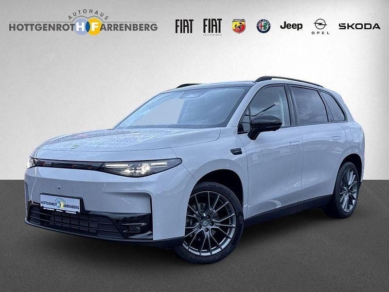 Neu Leapmotor C10 215 PS (158 kW) 2026 Grau SUV