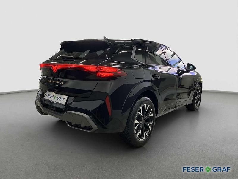 Second-hand Cupra Terramar 150 CP (110 kW) 2025 Negru SUV