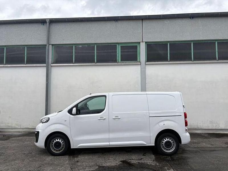 Gebraucht Ford 300 96 PS (70 kW) 2020 Weiss