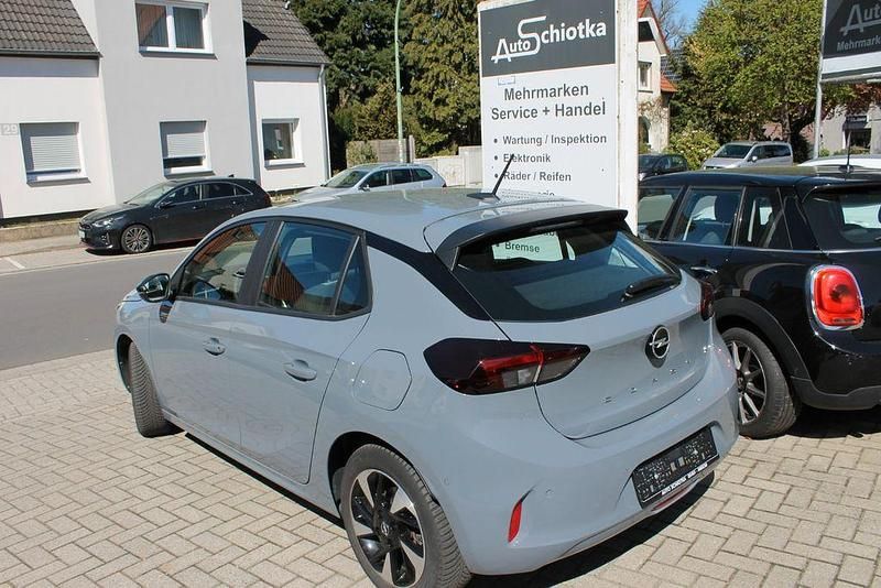 Gebraucht Opel Corsa-e 100 kW (136 PS) 2024 Grau Kleinwagen