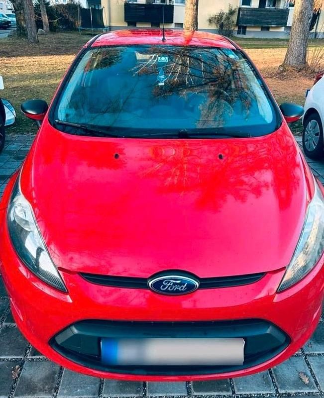 Gebraucht Ford Fiesta 60 PS (44 kW) 2009 Rot Kleinwagen