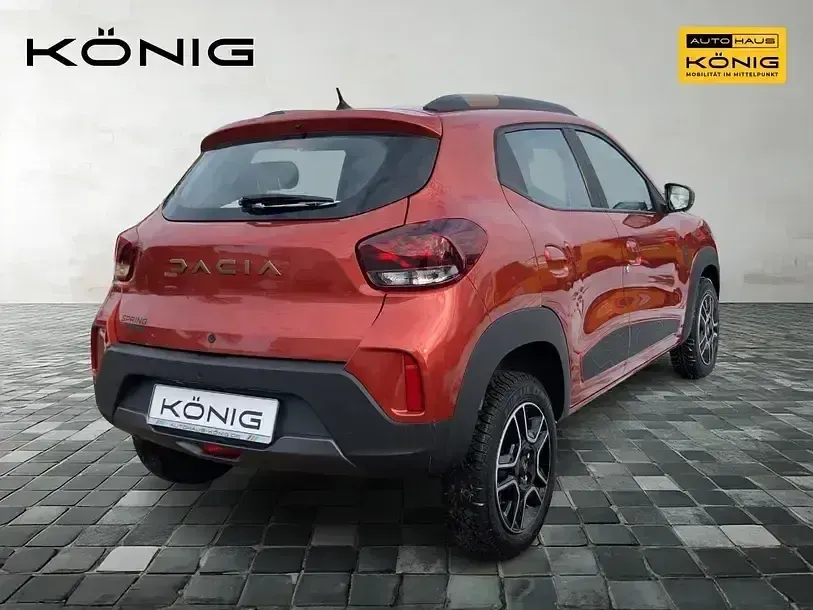 Używany Dacia Spring Extreme 47 kW (65 KM) 2023 Czerwony Hatchback