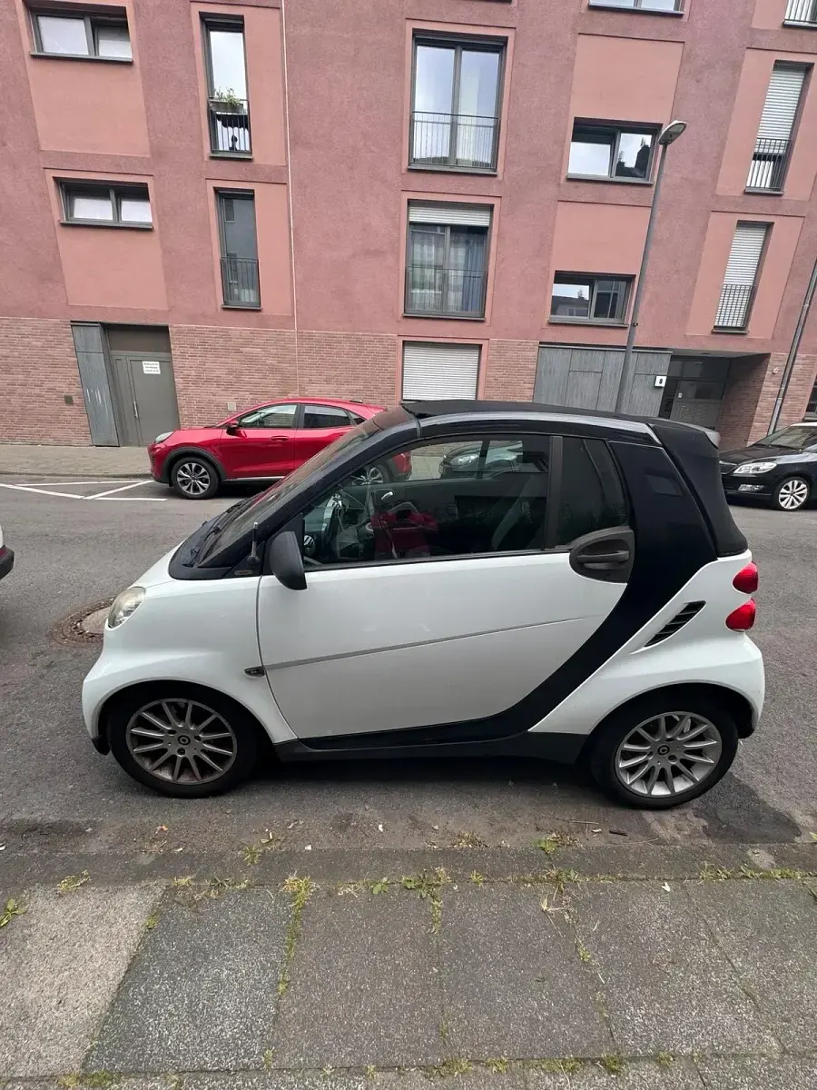 Gebraucht Smart ForTwo Cabrio 71 PS (52 kW) 2008 Weiß Cabrio