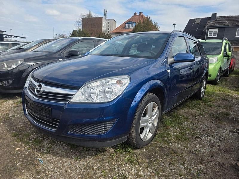 Gebraucht Opel Astra Edition 140 PS (102 kW) 2009 Blau Limousine
