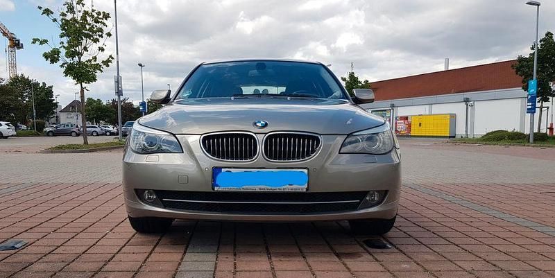 Gold Gebraucht 2009 BMW 523 Exclusive Kombi | 5.500 € (Fairer Preis) - Bild 1/4