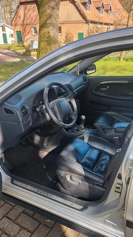 Second-hand Volvo V40 2002 Argintiu Break