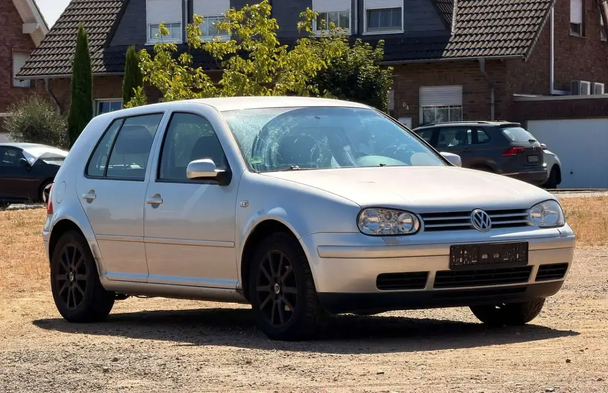Gebraucht VW Golf IV Pacific 75 PS (55 kW) 2003 Silber Kleinwagen