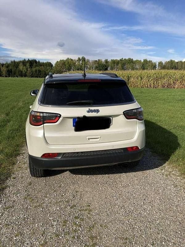 Gebraucht Jeep Compass Limited 170 PS (125 kW) 2017 SUV