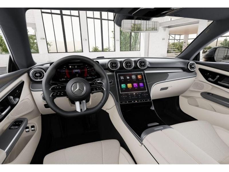 Gebraucht Mercedes E300 AMG 204 PS (150 kW) 2024 Weiss / polarweiß Coupé